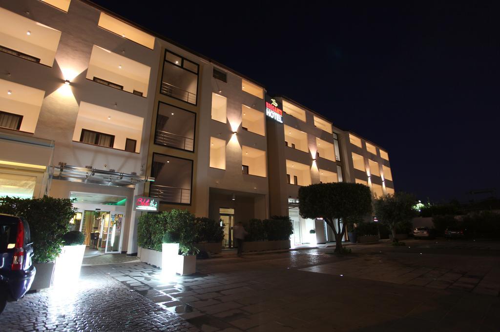 Hotel Briganti Куалиано Екстериор снимка
