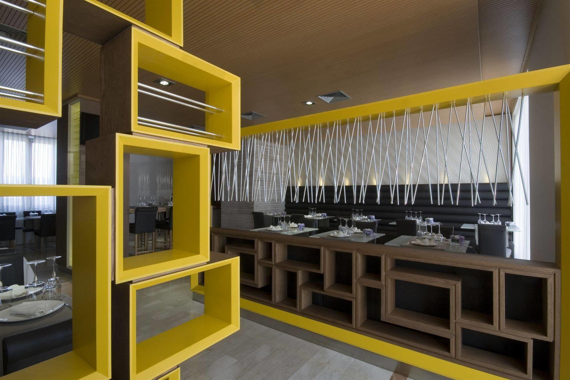 Hotel Briganti Куалиано Екстериор снимка