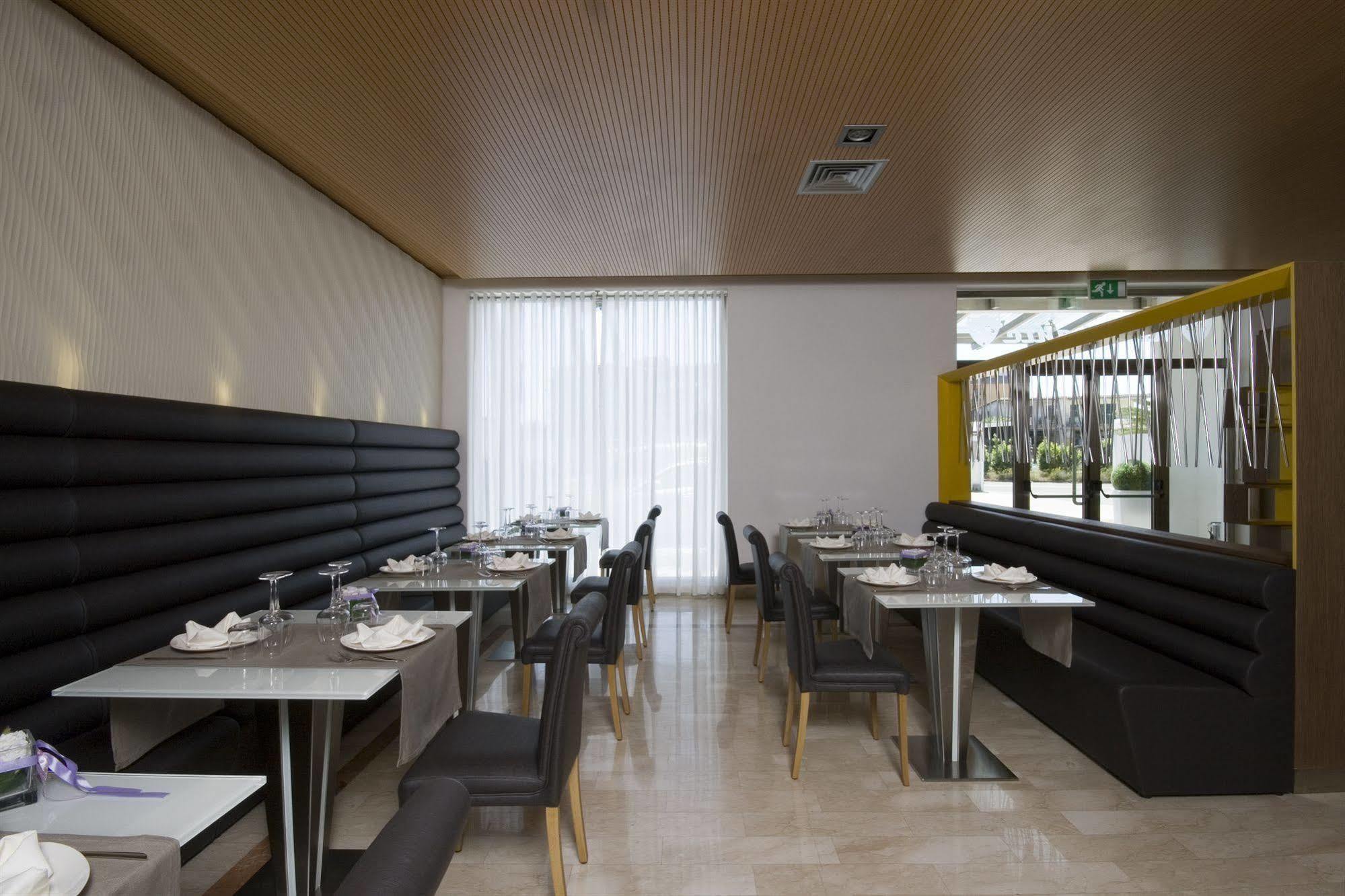 Hotel Briganti Куалиано Екстериор снимка